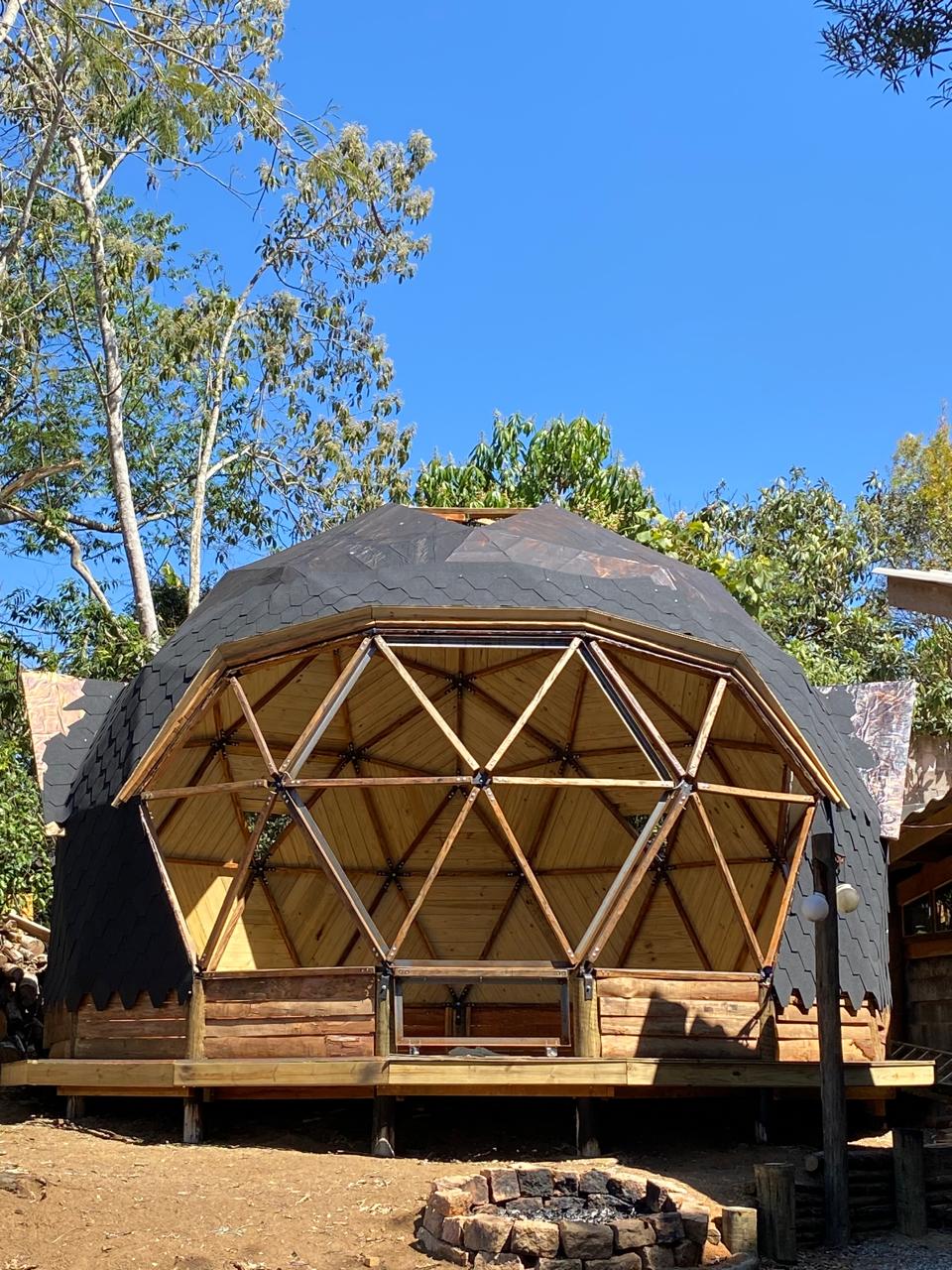 Fachada do domo em uma etapa da construção